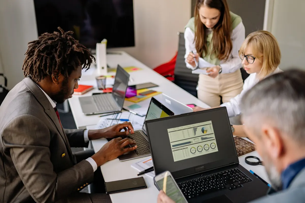 Beginner's Guide to Prompt Engineering for Business Analysts